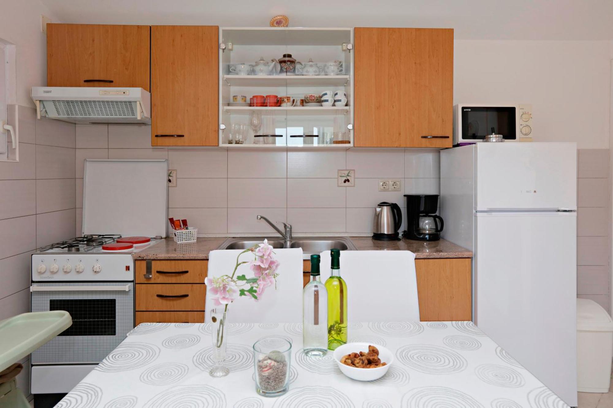 Apartments With A Parking Space Vodice - 16543 Kamer foto